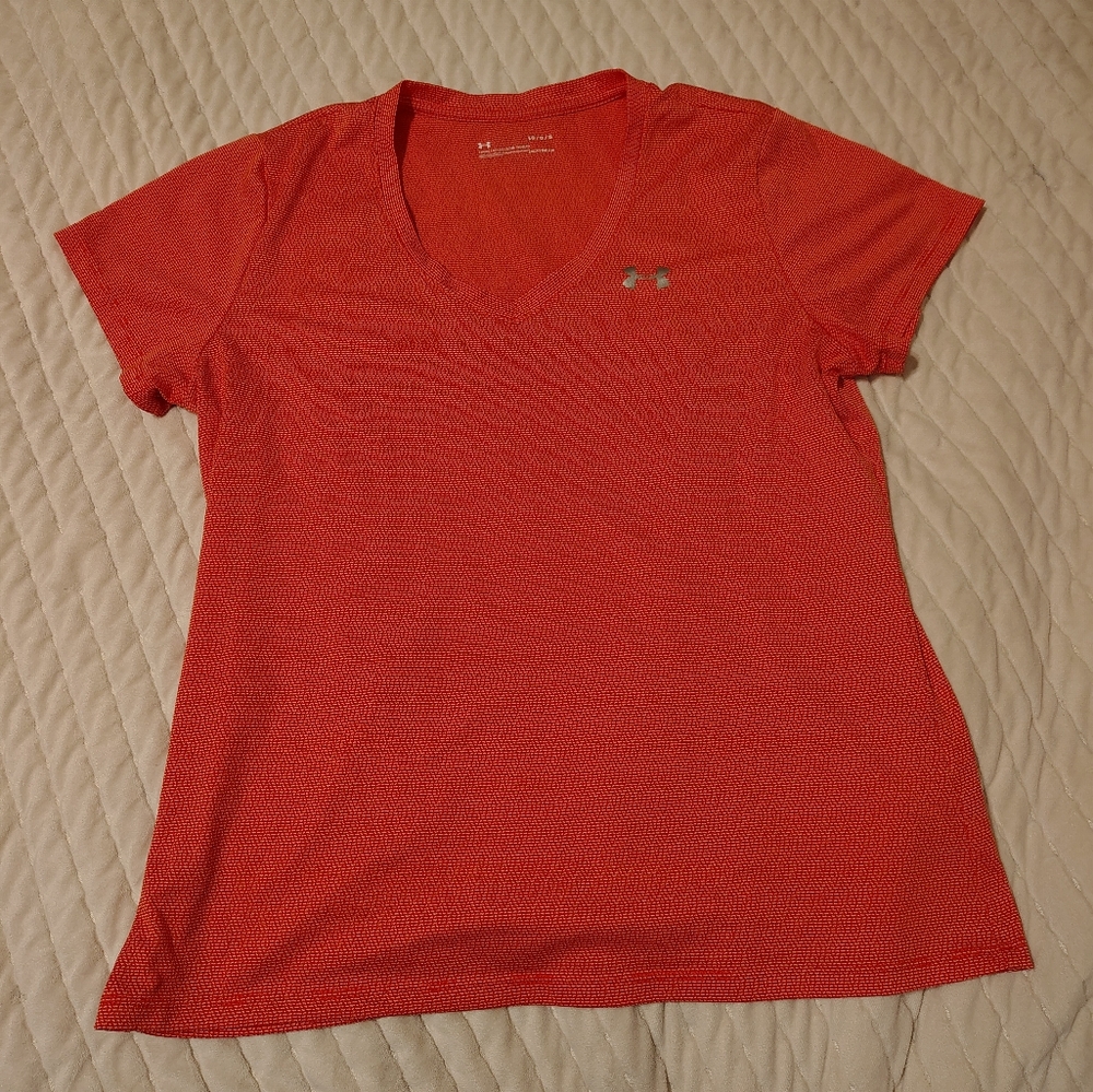 Under Armour Red Short Sleeve Tee